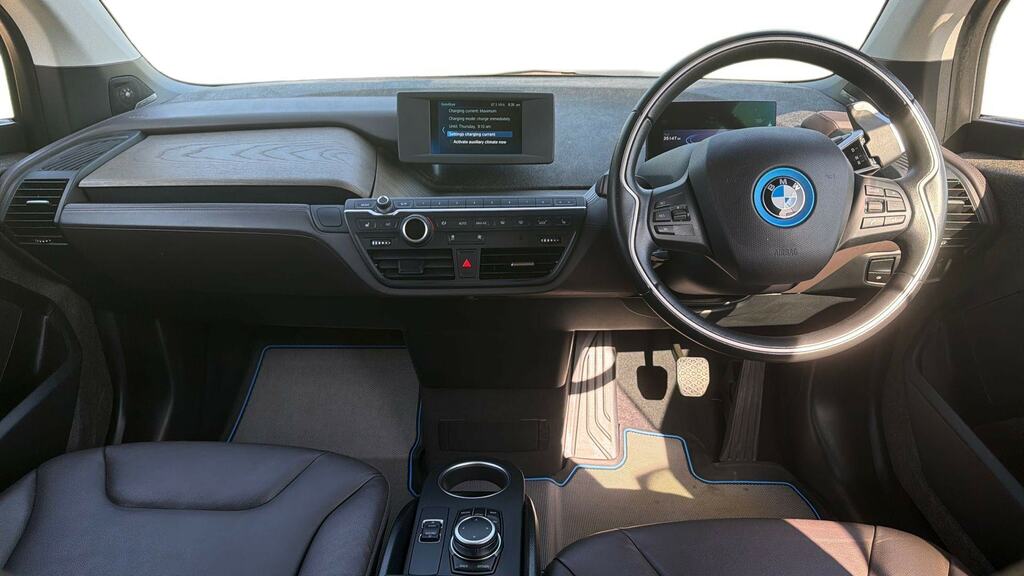 BMW i3 135Kw S 42Kwh Suite Interior World Black #4