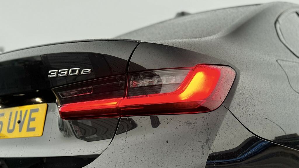 BMW 3 Series 320I M Sport Step Black #22