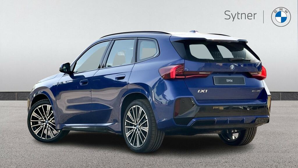 BMW iX1 150Kw Edrive20 M Sport 65Kwh 22Kwch Blue #2