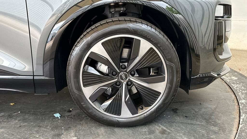 Audi Q6 E-Tron 315Kw Quattro 100Kwh Black Edition Grey #5