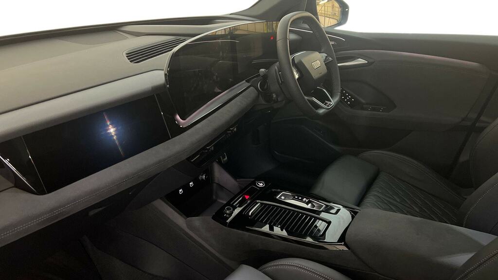 Audi Q6 E-Tron 285Kw Qtro 100Kwh Edition 1 Black #2