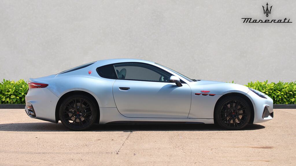 Maserati GranTurismo 3.0 V6 Trofeo Primaserie Blue #2