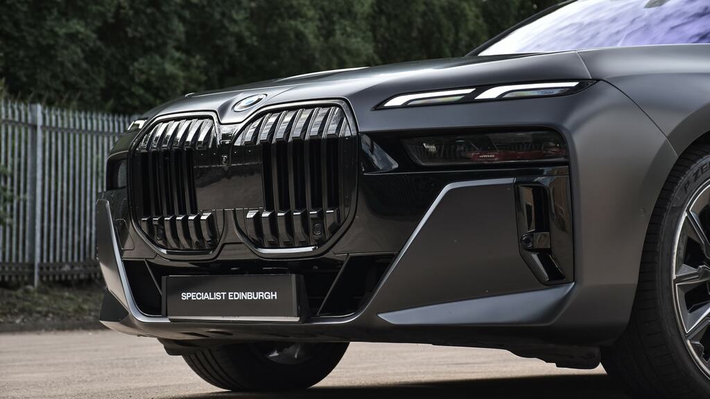 BMW 7 Series 750E Xdrive M Sport Blue #19