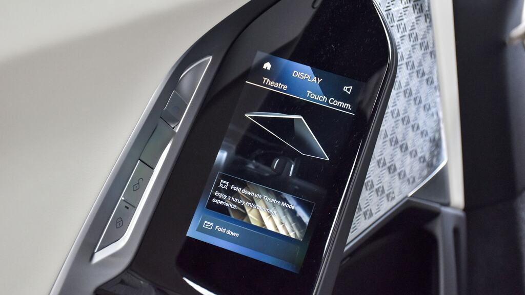 BMW 7 Series 750E Xdrive M Sport Blue #30