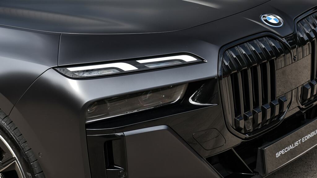BMW 7 Series 750E Xdrive M Sport Blue #20