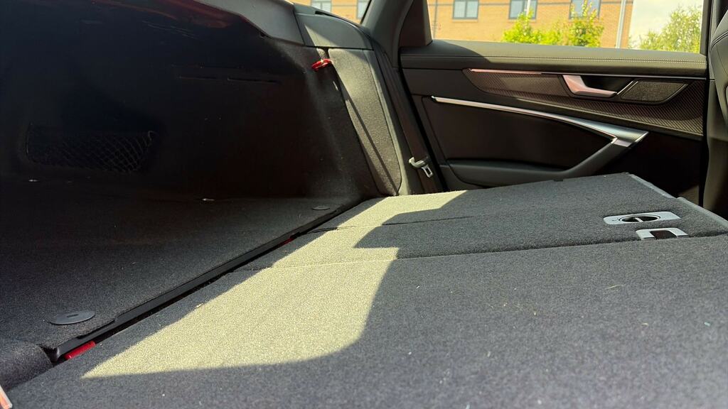 Audi A6 Saloon Black Edition Black #21