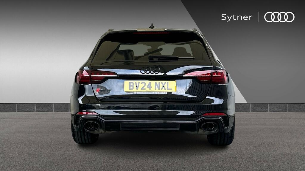 Audi RS4 Avant Estate Black #8