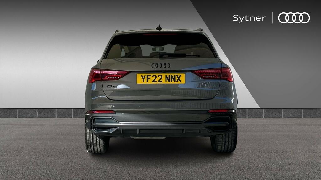 Audi Q3 Black Edition Black #8