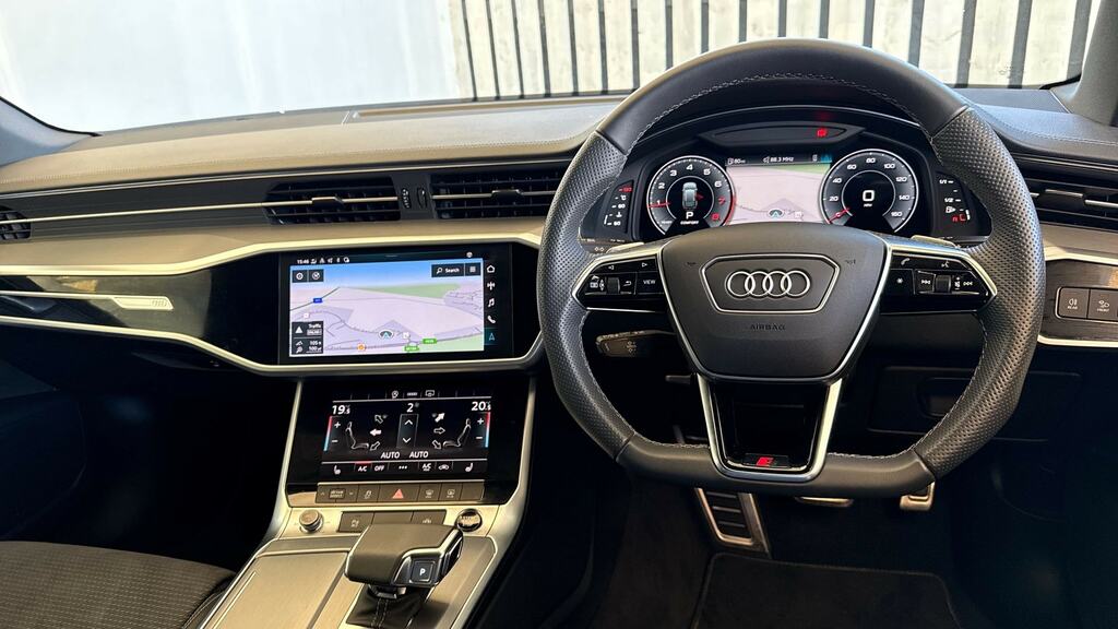 Audi A6 Avant 2L Black Edition Grey #10