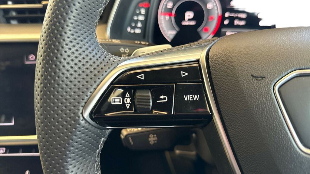 Audi A6 Avant 2L Black Edition Grey #17