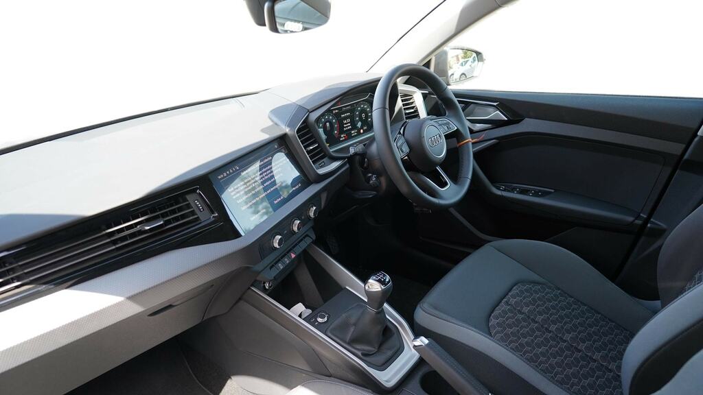 Audi A1 25 Tfsi Sport YB25ZLO Grey #2