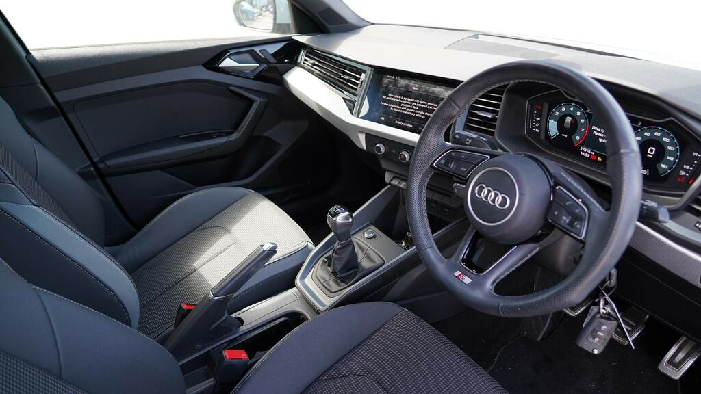 Audi A1 30 Tfsi 110 S Line YE22FNV Grey #6