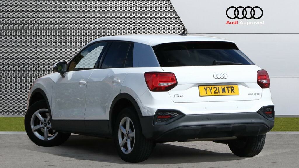 Audi Q2 30 Tfsi Technik White #3