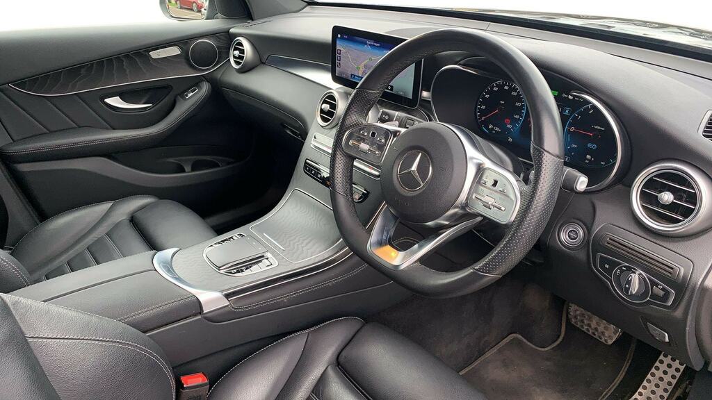 Mercedes-Benz GLC Class Glc 300De 4Matic Amg Line Premium 9G-tronic Black #3