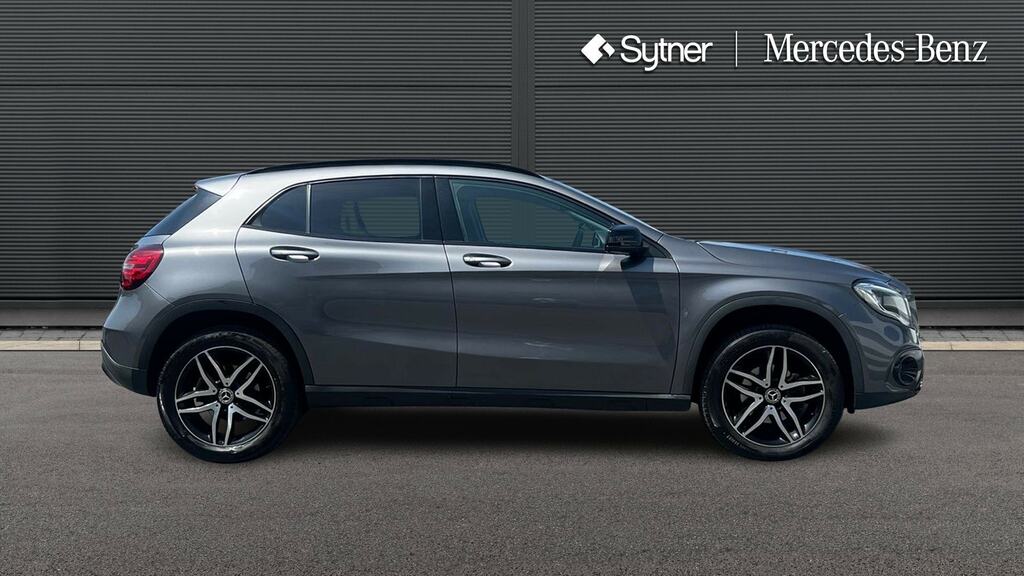 Mercedes-Benz GLA Class Gla 180 Urban Edition Grey #4