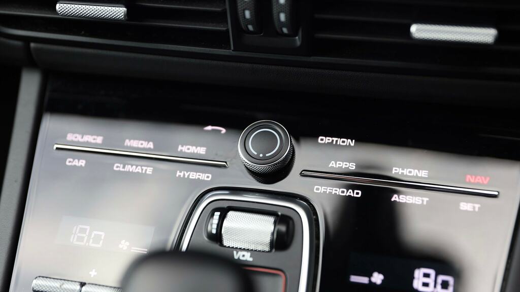 Porsche Cayenne Turbo Silver #18