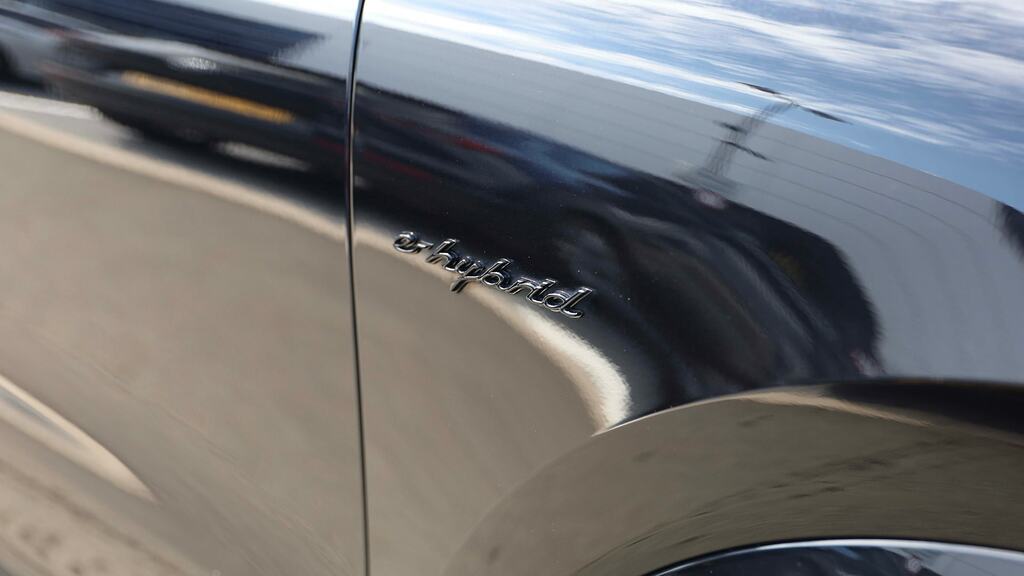Porsche Cayenne Turbo Silver #31