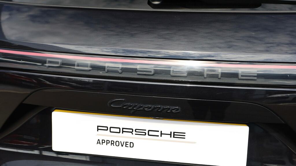 Porsche Cayenne Turbo Silver #33