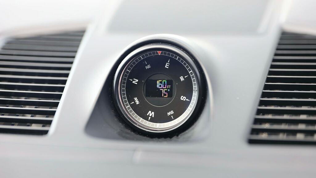 Porsche Cayenne Turbo Silver #20