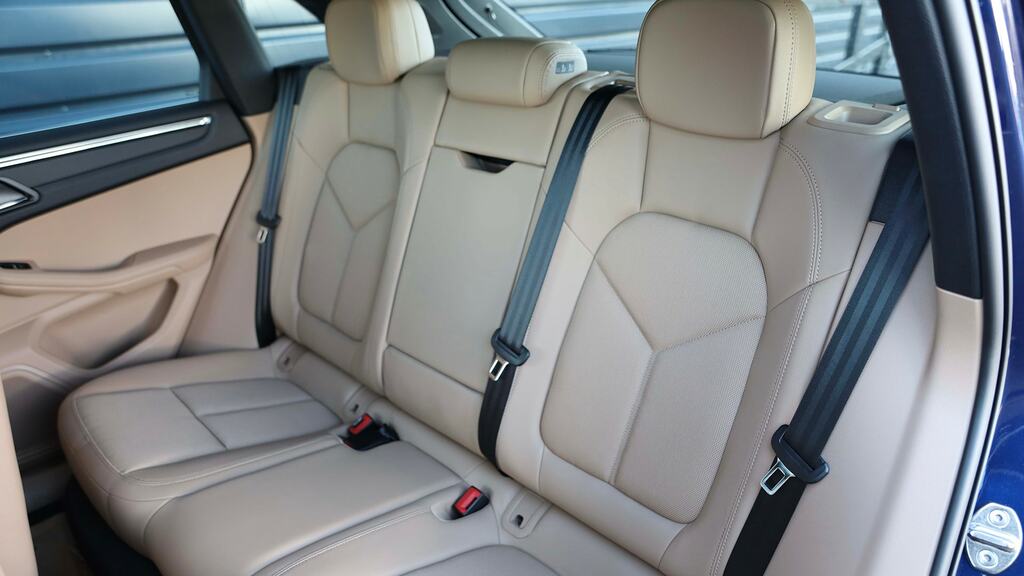 Porsche Macan 5dr Pdk Grey #11