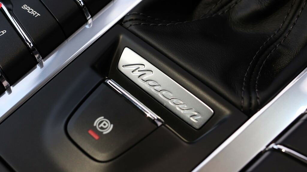 Porsche Macan 252 Pdk Black #10