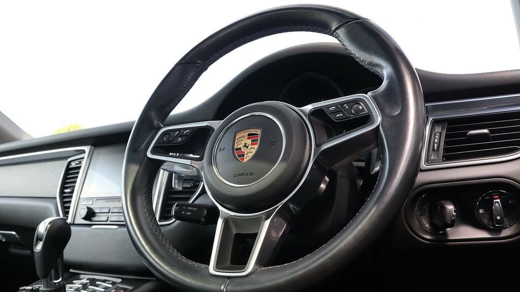 Porsche Macan 252 Pdk Black #16