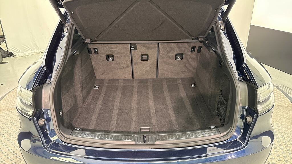 Porsche Macan Petrol Grey #19