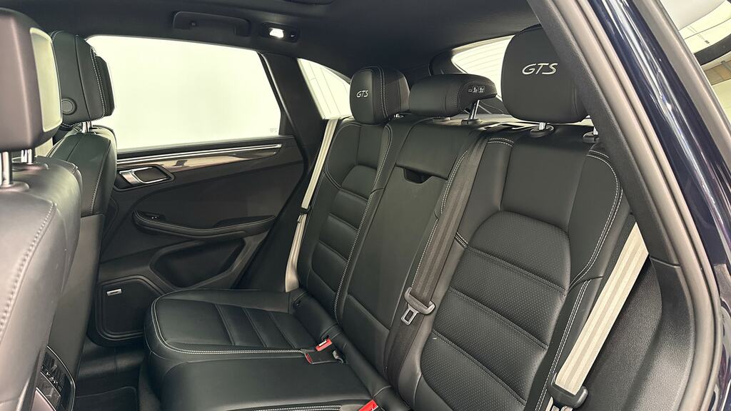 Porsche Macan Petrol Grey #32