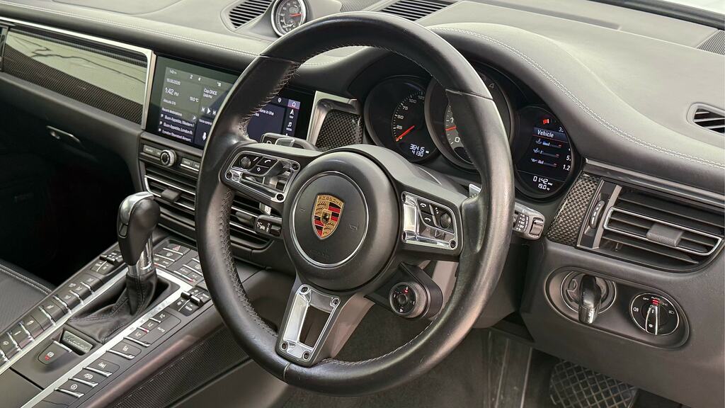 Porsche Macan Petrol Grey #17