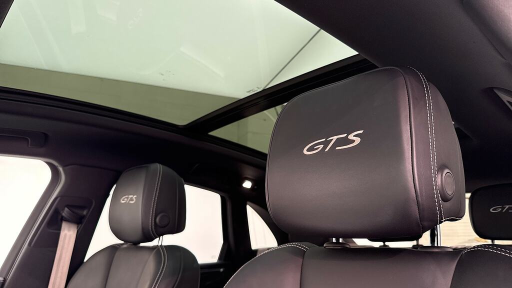 Porsche Macan Petrol Grey #15