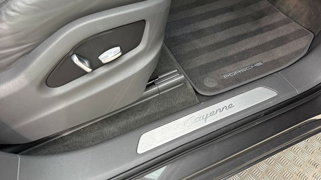 Porsche Cayenne V6  #23
