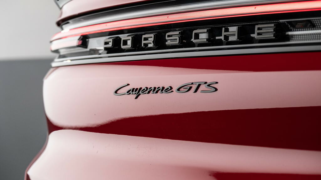 Porsche Cayenne V6 E-hybrid Grey #24
