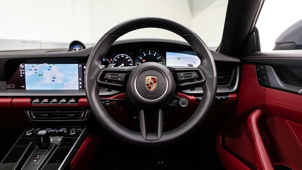 Porsche 911 2dr Pdk  #17