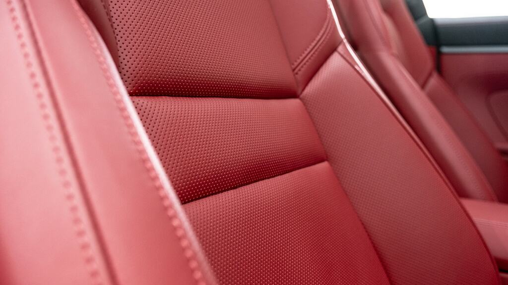 Porsche 911 2dr Pdk  #40