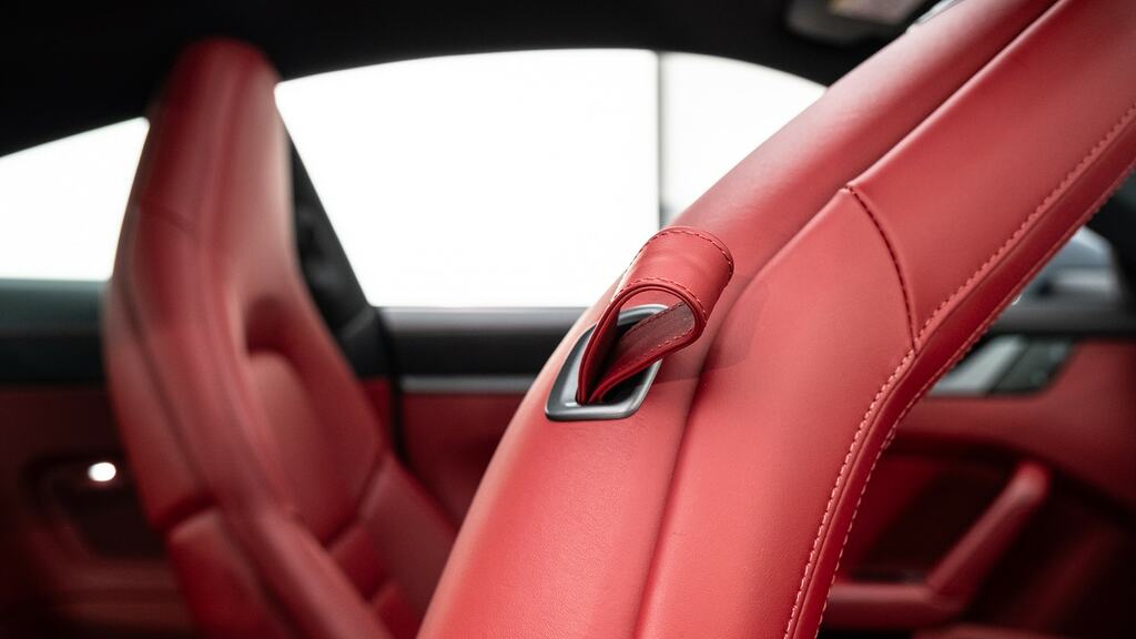 Porsche 911 2dr Pdk  #44