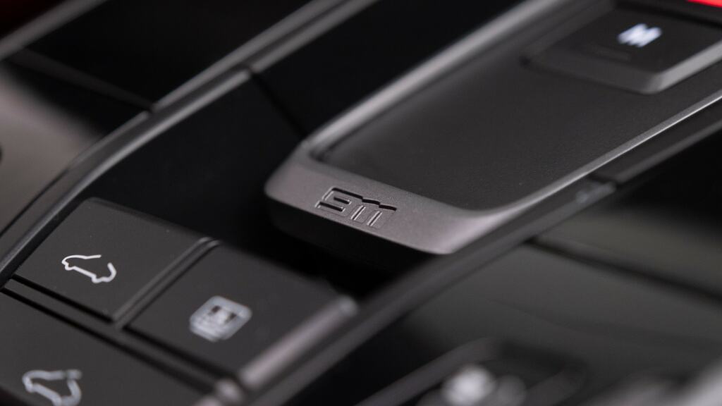 Porsche 911 2dr Pdk  #36
