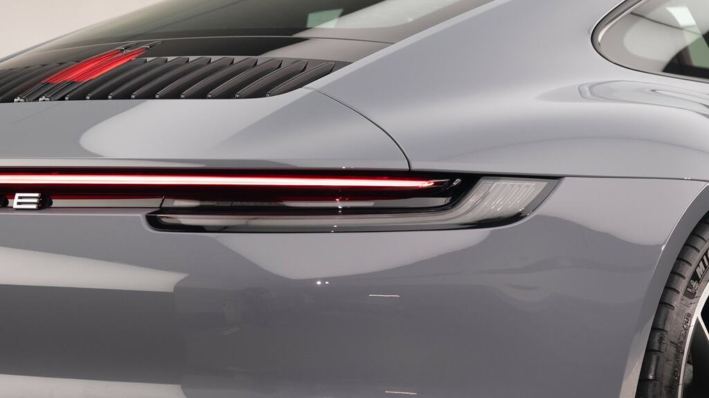Porsche 911 2dr Pdk  #23