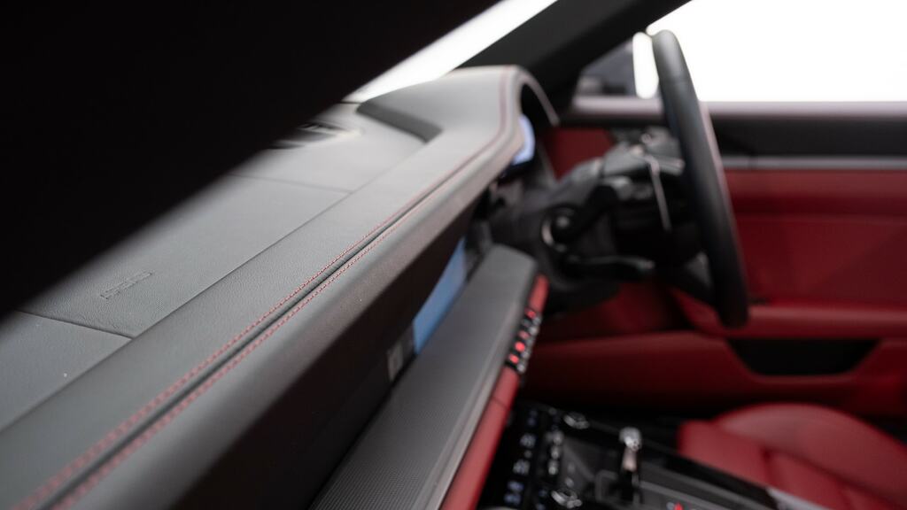 Porsche 911 2dr Pdk  #52