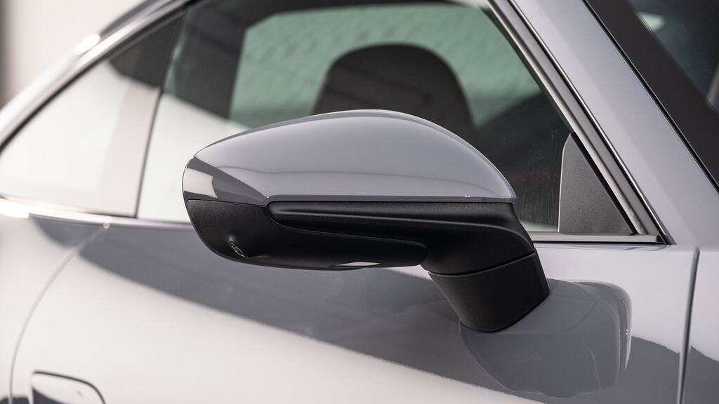 Porsche 911 2dr Pdk  #22