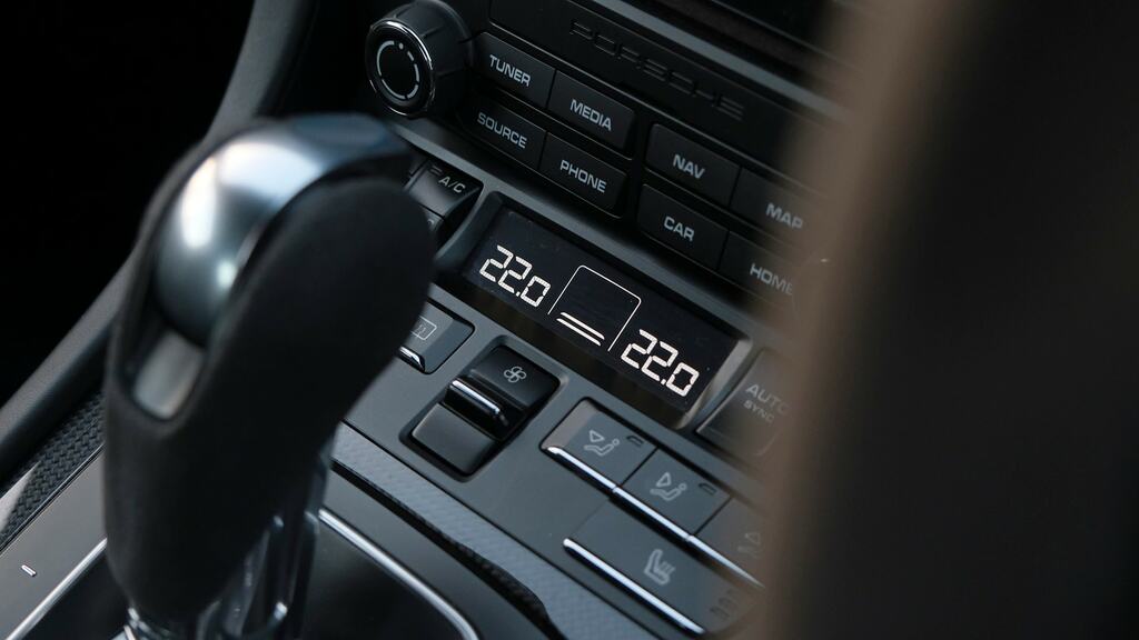 Porsche 911 Carrera S Pdk  #31