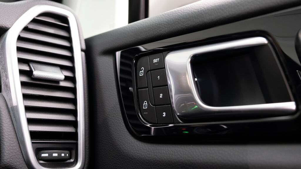 Porsche Cayenne Cayenne V6 Grey #27