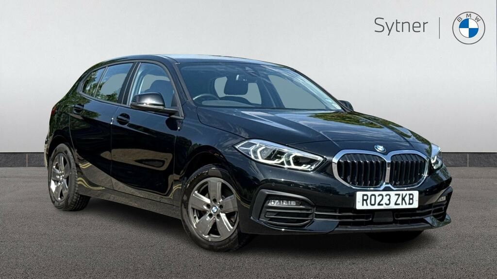 BMW 1 Series 118I 136 Se Step Live Cockpit Pro Black