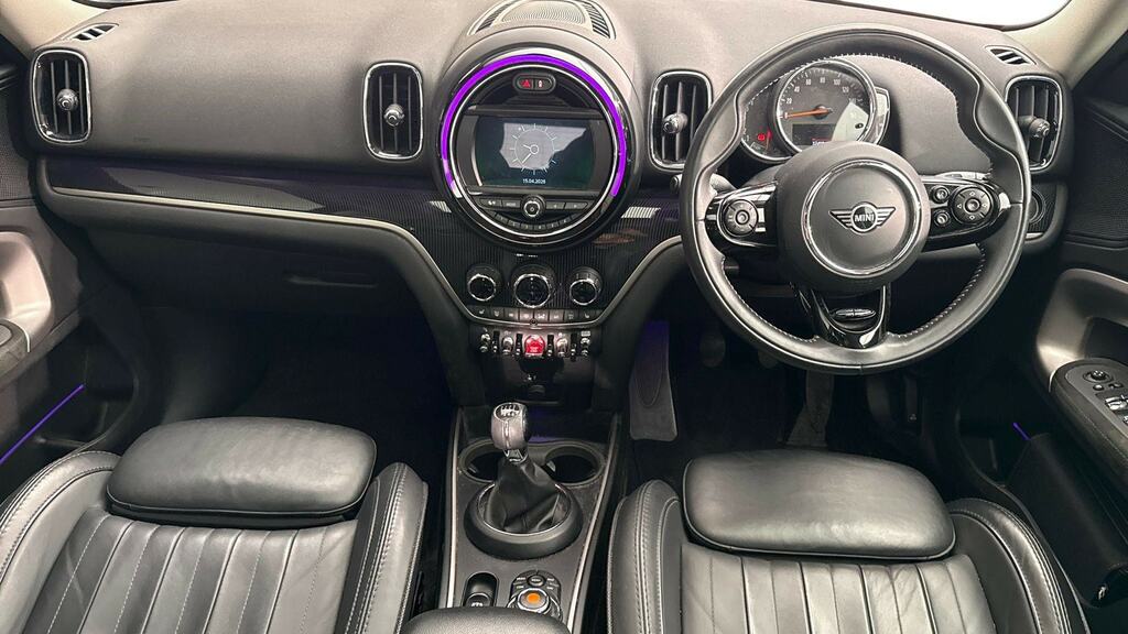 Mini Countryman 1.5 Cooper Exclusive Comfortnav Pack Black #3