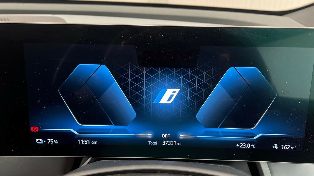 BMW iX Xdrive40 M Sport  #8