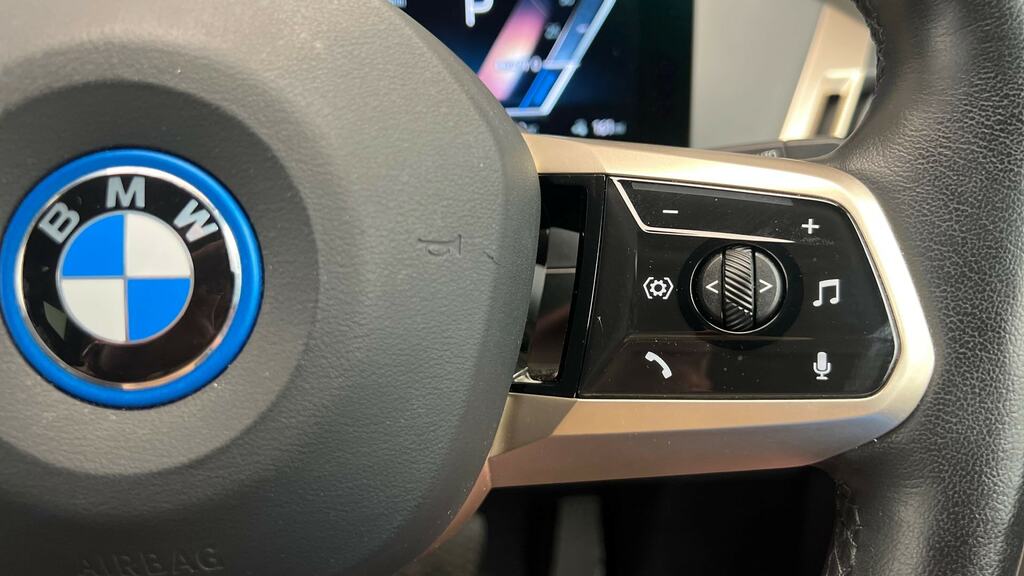 BMW iX Xdrive40 M Sport  #17