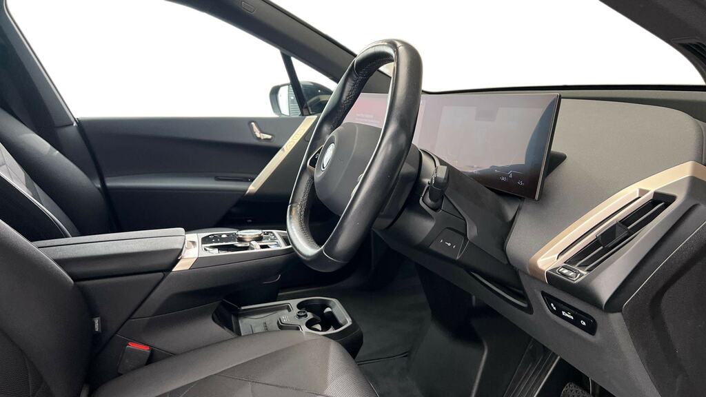 BMW iX 240Kw Xdrive40 M Sport 76.6Kwh Black #6