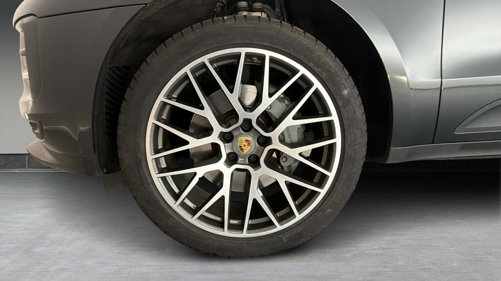 Porsche Macan Macan S S-a Blue #26
