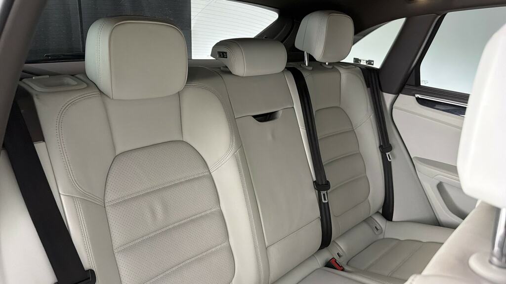 Porsche Macan Macan S S-a Blue #12
