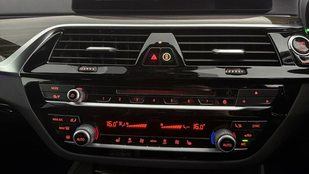 BMW 5 Series 530E M Sport Black #16