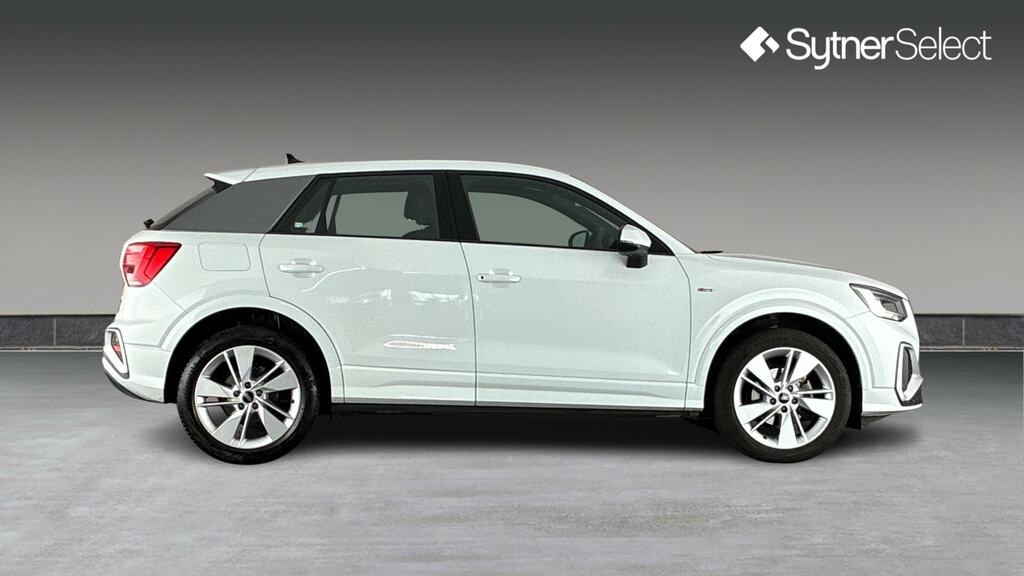 Audi Q2 35 Tfsi S Line S Tronic RK72LBX White #3